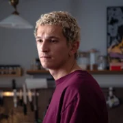 Proud - galeria zdjęć - filmweb