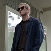 Proud - galeria zdjęć - filmweb