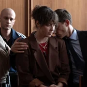 Proud - galeria zdjęć - filmweb
