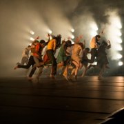 En corps - galeria zdjęć - filmweb
