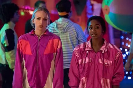 All Night - galeria zdjęć - filmweb
