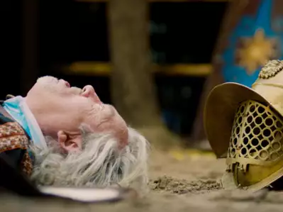 James May: Nasz człowiek w... - galeria zdjęć - filmweb
