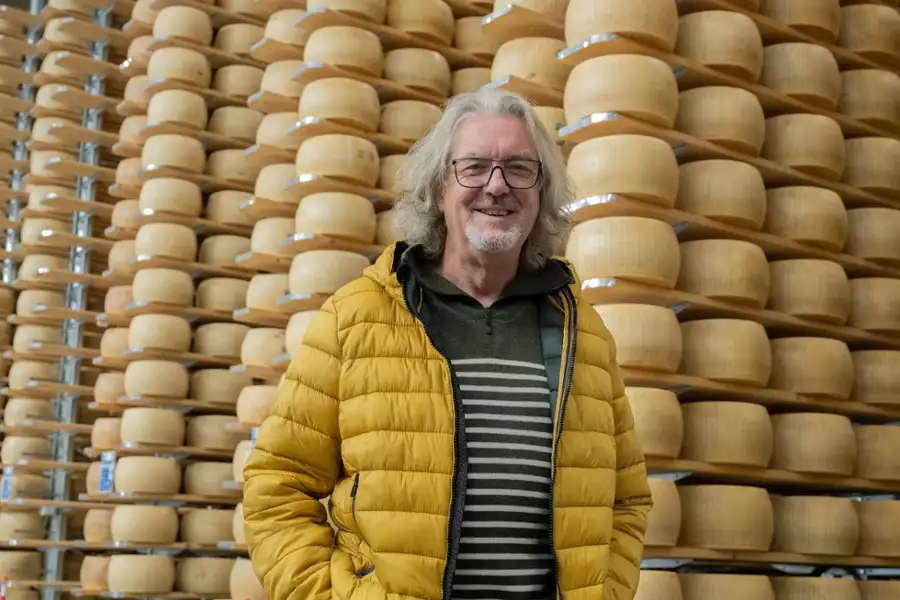 James May: Nasz człowiek w... - galeria zdjęć - filmweb