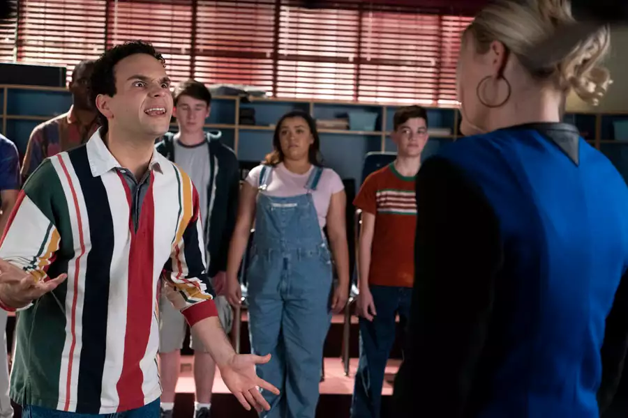Schooled - galeria zdjęć - filmweb