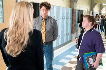 Schooled - galeria zdjęć - filmweb