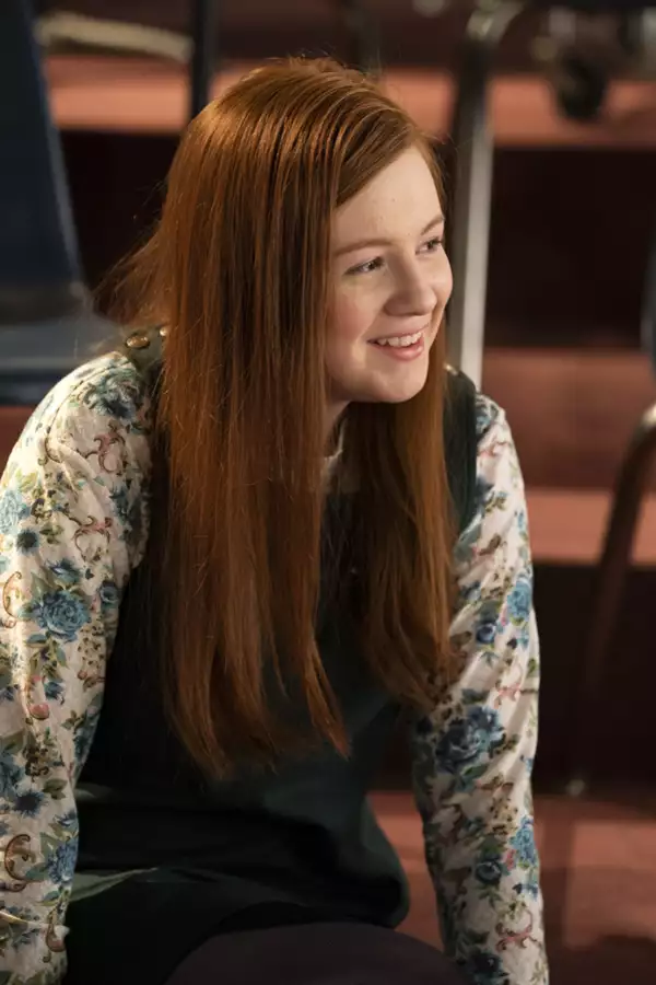 Schooled - galeria zdjęć - filmweb