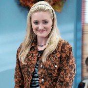 Schooled - galeria zdjęć - filmweb