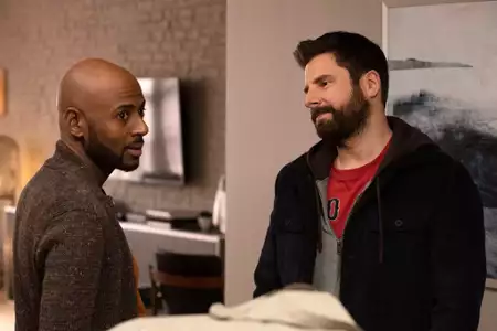 A Million Little Things - galeria zdjęć - filmweb