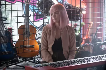 A Million Little Things - galeria zdjęć - filmweb
