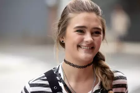A Million Little Things - galeria zdjęć - filmweb