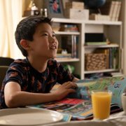 A Million Little Things - galeria zdjęć - filmweb