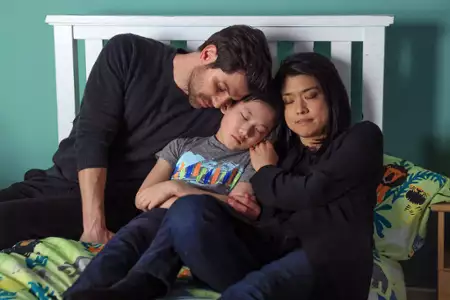 A Million Little Things - galeria zdjęć - filmweb