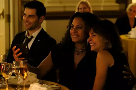 A Million Little Things - galeria zdjęć - filmweb