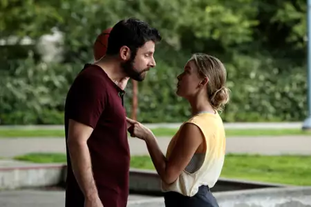 A Million Little Things - galeria zdjęć - filmweb