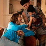 Single Parents - galeria zdjęć - filmweb