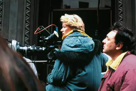 Miłość i cienie - galeria zdjęć - filmweb