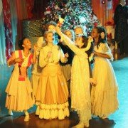 Bunheads - galeria zdjęć - filmweb