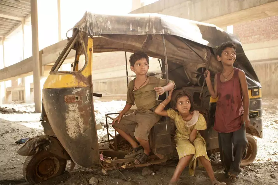 Slumdog. Milioner z ulicy - galeria zdjęć - filmweb