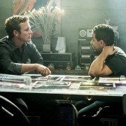 Colony - galeria zdjęć - filmweb