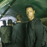 Colony - galeria zdjęć - filmweb