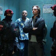 Colony - galeria zdjęć - filmweb