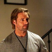 Colony - galeria zdjęć - filmweb