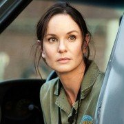 Colony - galeria zdjęć - filmweb
