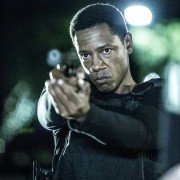 Colony - galeria zdjęć - filmweb