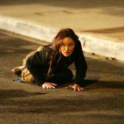 Colony - galeria zdjęć - filmweb