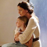 Colony - galeria zdjęć - filmweb