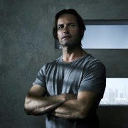Colony - galeria zdjęć - filmweb