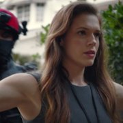 Colony - galeria zdjęć - filmweb