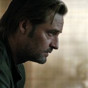 Colony - galeria zdjęć - filmweb