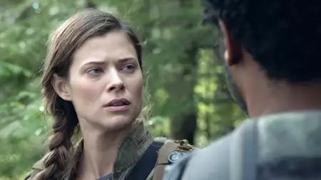 Colony - galeria zdjęć - filmweb
