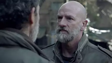 Colony - galeria zdjęć - filmweb