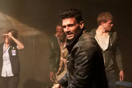 Beyond Skyline - galeria zdjęć - filmweb