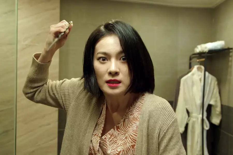 The Uncanny Counter - galeria zdjęć - filmweb