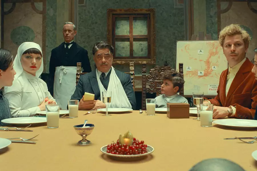 Fenicki układ - galeria zdjęć - filmweb