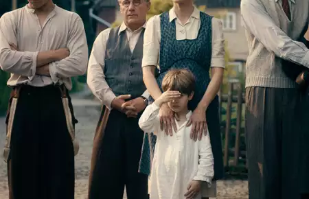 Obrazy bez autora - galeria zdjęć - filmweb