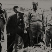 Punkty zwrotne: Bomba i zimna wojna - galeria zdjęć - filmweb
