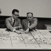 Turning Point: The Bomb and the Cold War - galeria zdjęć - filmweb