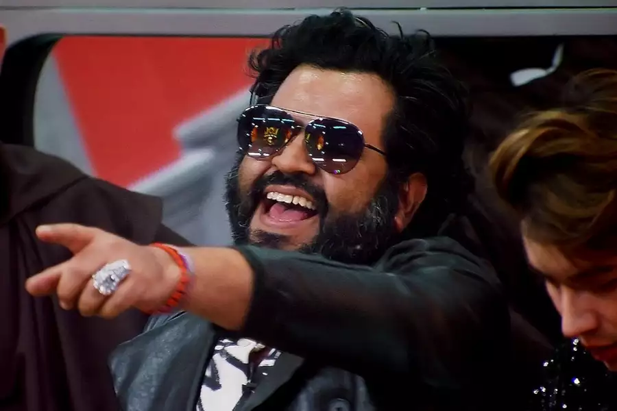 LOL: Last One Laughing - galeria zdjęć - filmweb