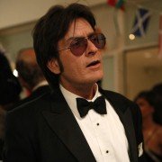 A Glimpse Inside the Mind of Charles Swan III - galeria zdjęć - filmweb