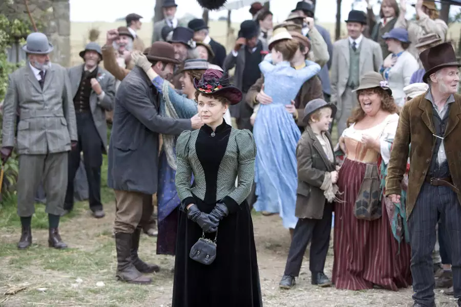 Z Lark Rise do Candleford - galeria zdjęć - filmweb