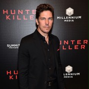 Hunter Killer - galeria zdjęć - filmweb