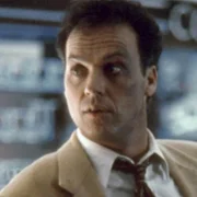 Dobry gliniarz - galeria zdjęć - filmweb