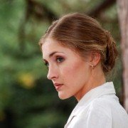 Yulenka - galeria zdjęć - filmweb