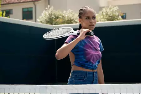 All American - galeria zdjęć - filmweb