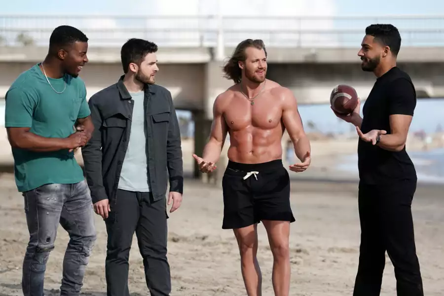 All American - galeria zdjęć - filmweb