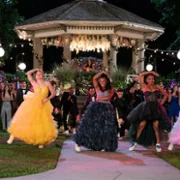 All American - galeria zdjęć - filmweb